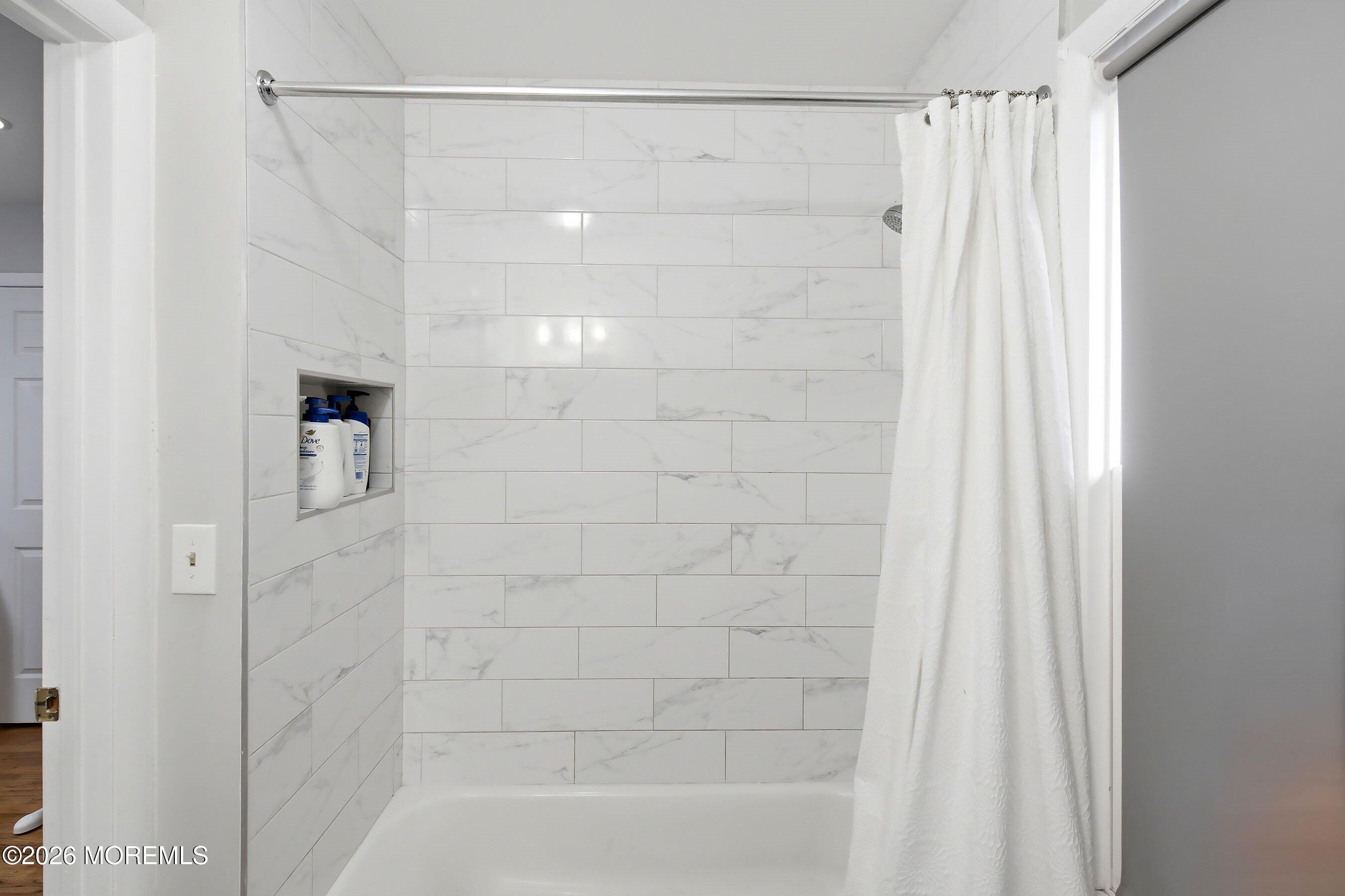 18 Wyoming Drive Jackson NJ 08527