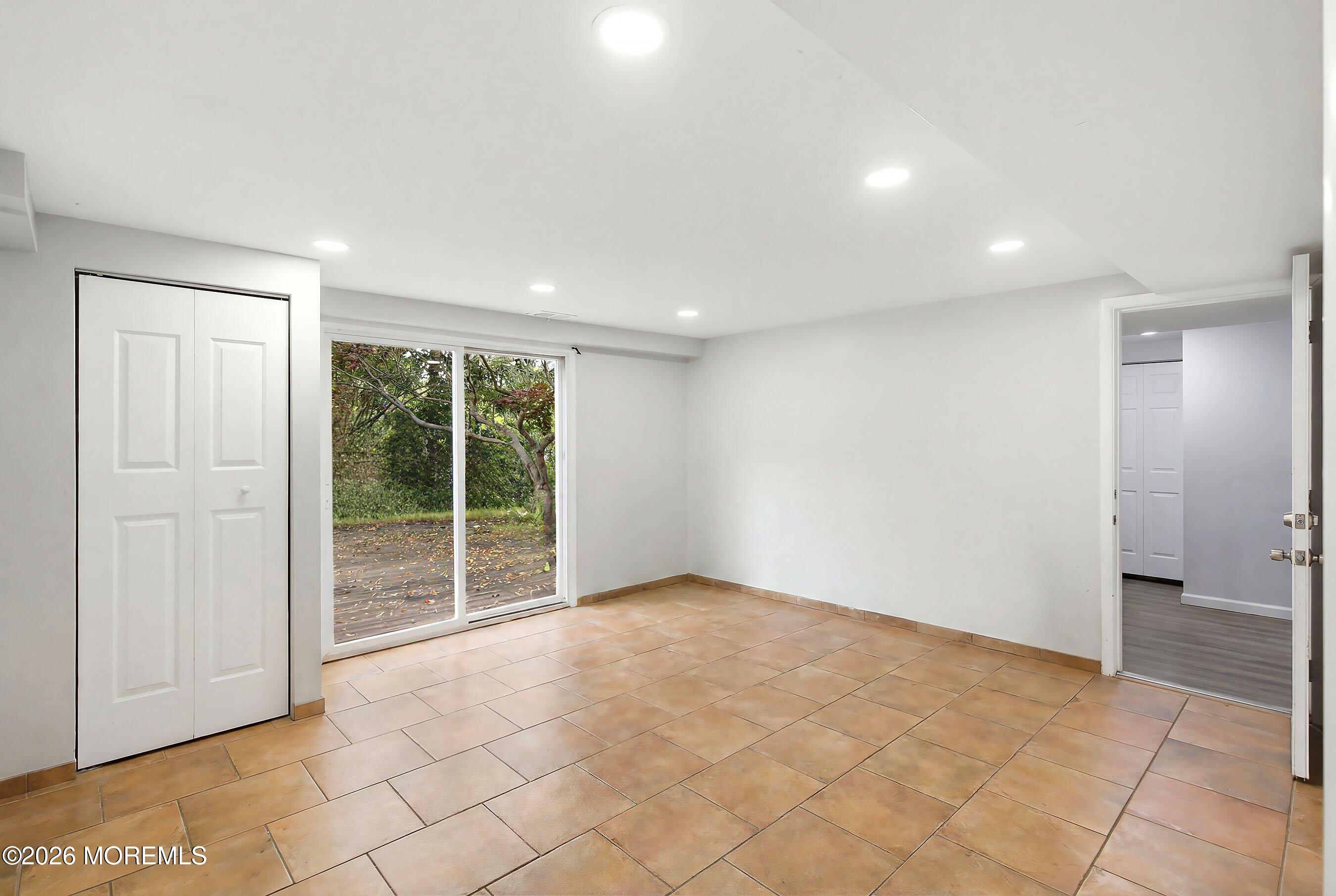 18 Wyoming Drive Jackson NJ 08527
