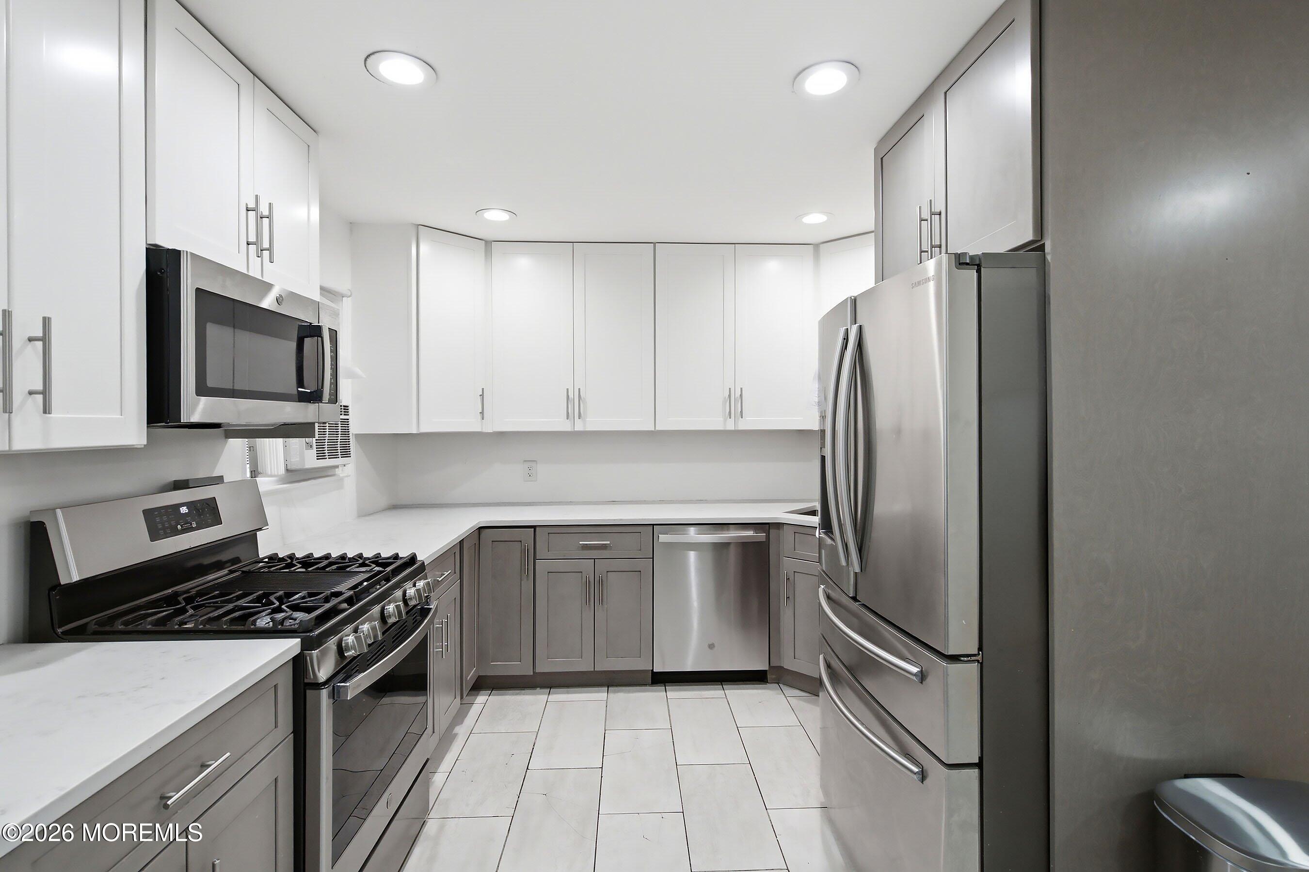 18 Wyoming Drive Jackson NJ 08527