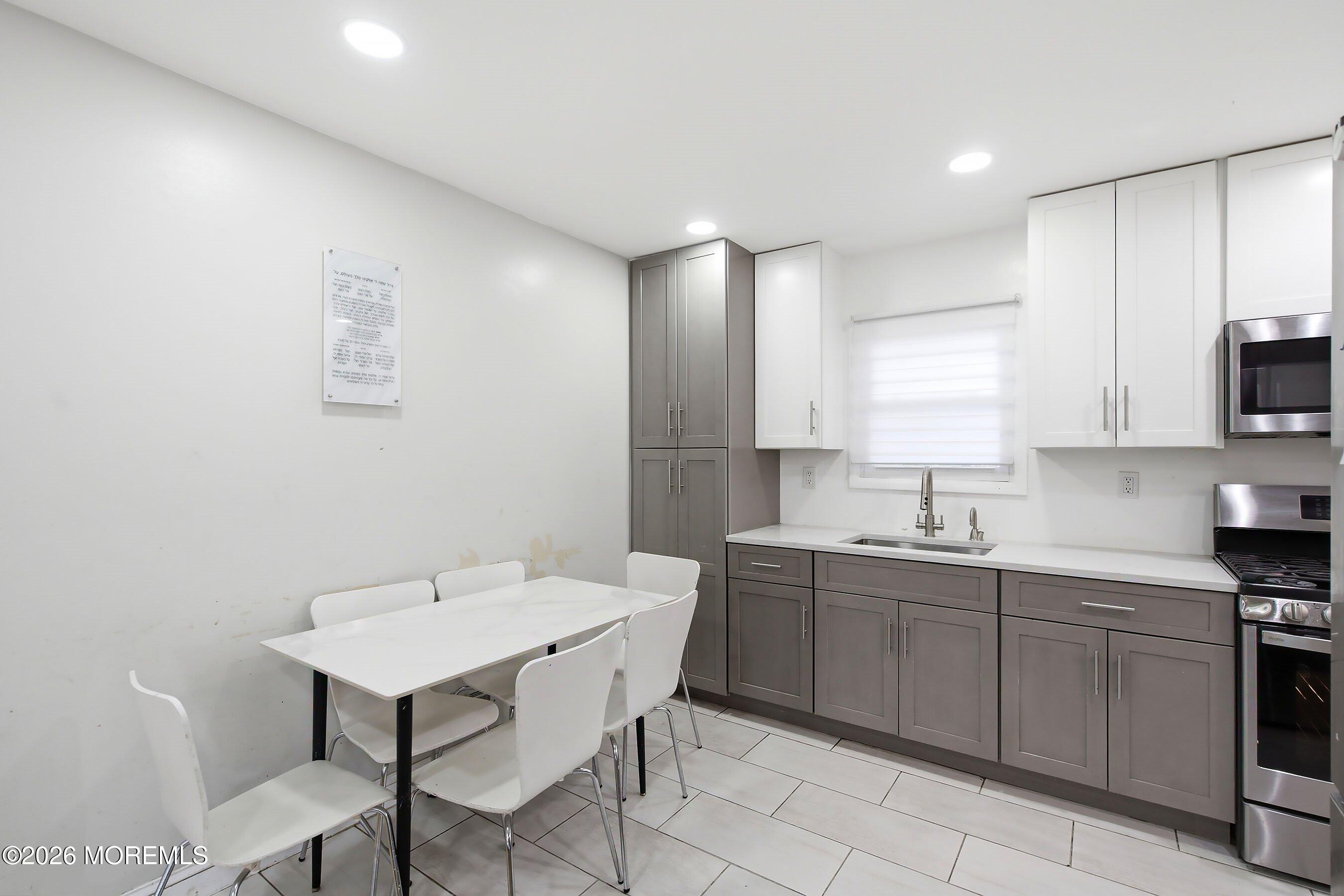 18 Wyoming Drive Jackson NJ 08527