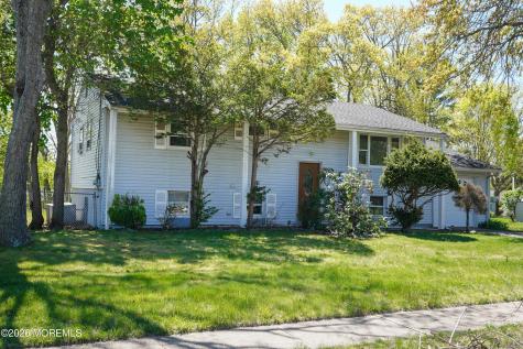 9 Newport Drive Howell NJ 07731