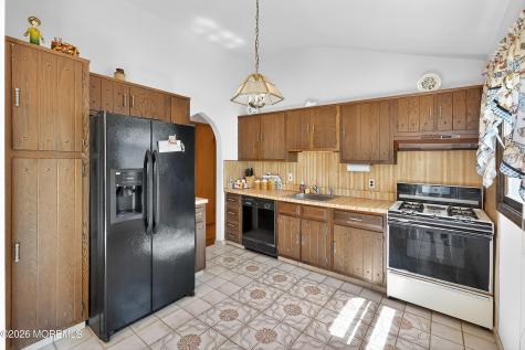 9 Newport Drive Howell NJ 07731