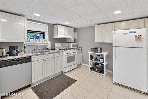 9 Newport Drive Howell NJ 07731