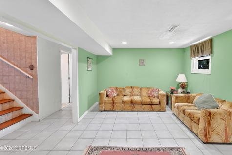 9 Newport Drive Howell NJ 07731
