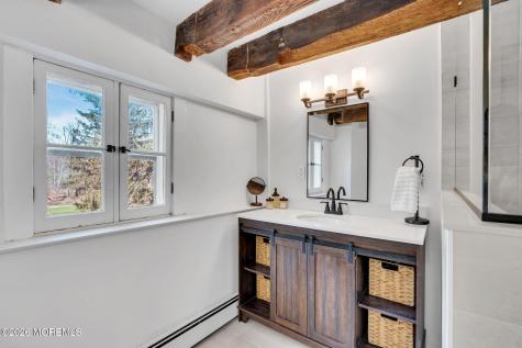 2041 Raritan Road Scotch Plains NJ 07076