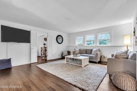 2041 Raritan Road Scotch Plains NJ 07076