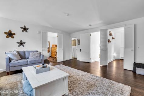 2041 Raritan Road Scotch Plains NJ 07076