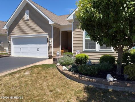 3 Bromley Lane Manchester NJ 08759
