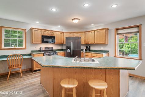 10 Hillside Avenue Tuckerton NJ 08087