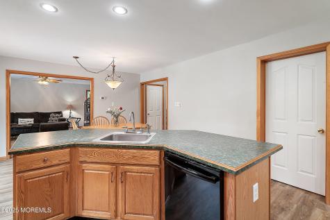 10 Hillside Avenue Tuckerton NJ 08087