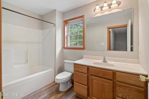 10 Hillside Avenue Tuckerton NJ 08087