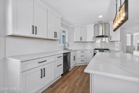199 Canterbury Lane Toms River NJ 08757