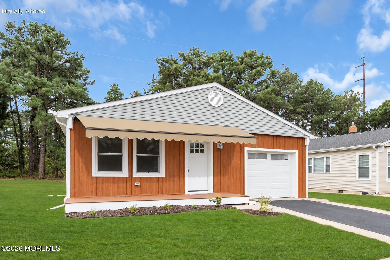 85 San Carlos Street Toms River NJ 08757