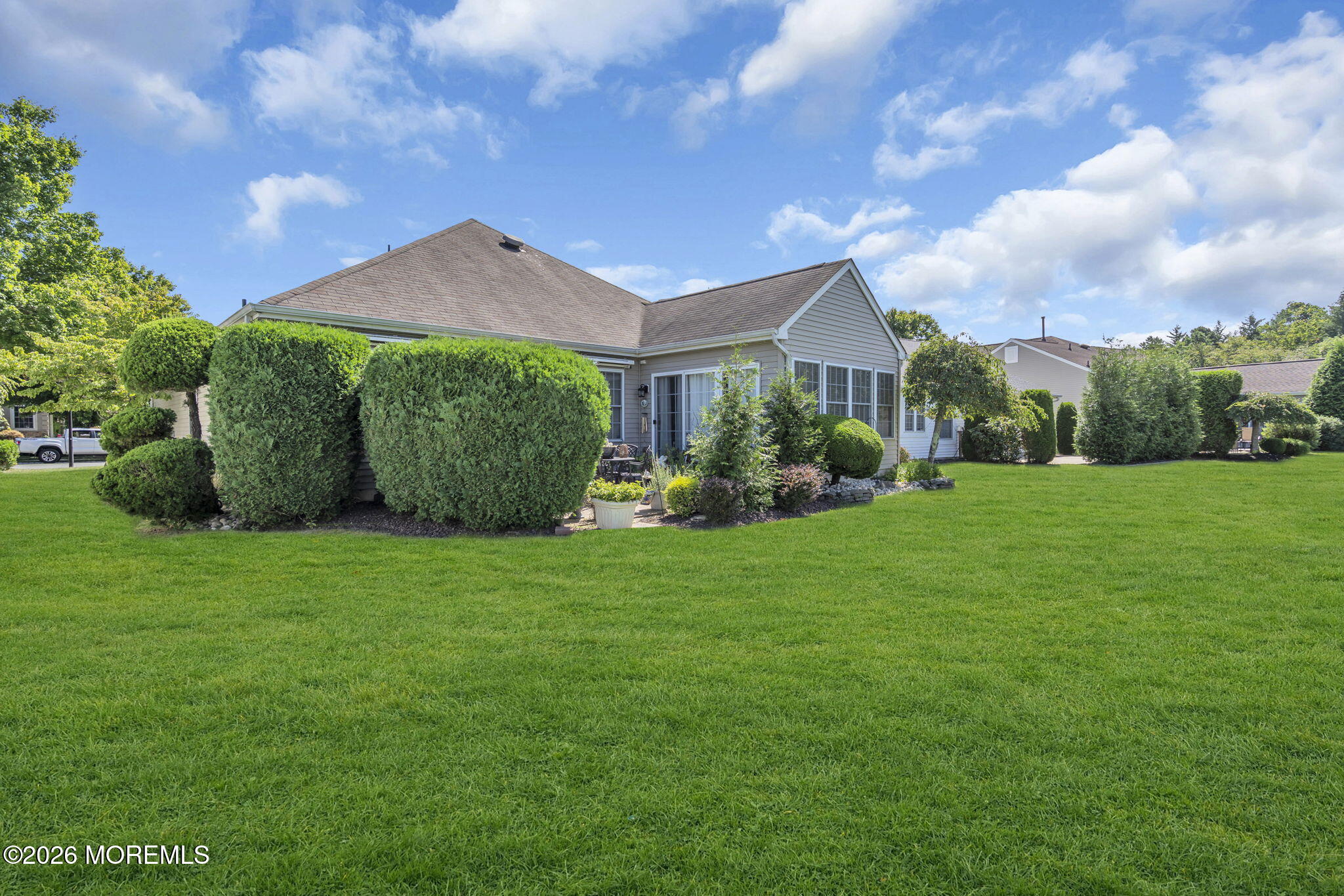 21 Turnberry Place Jackson NJ 08527
