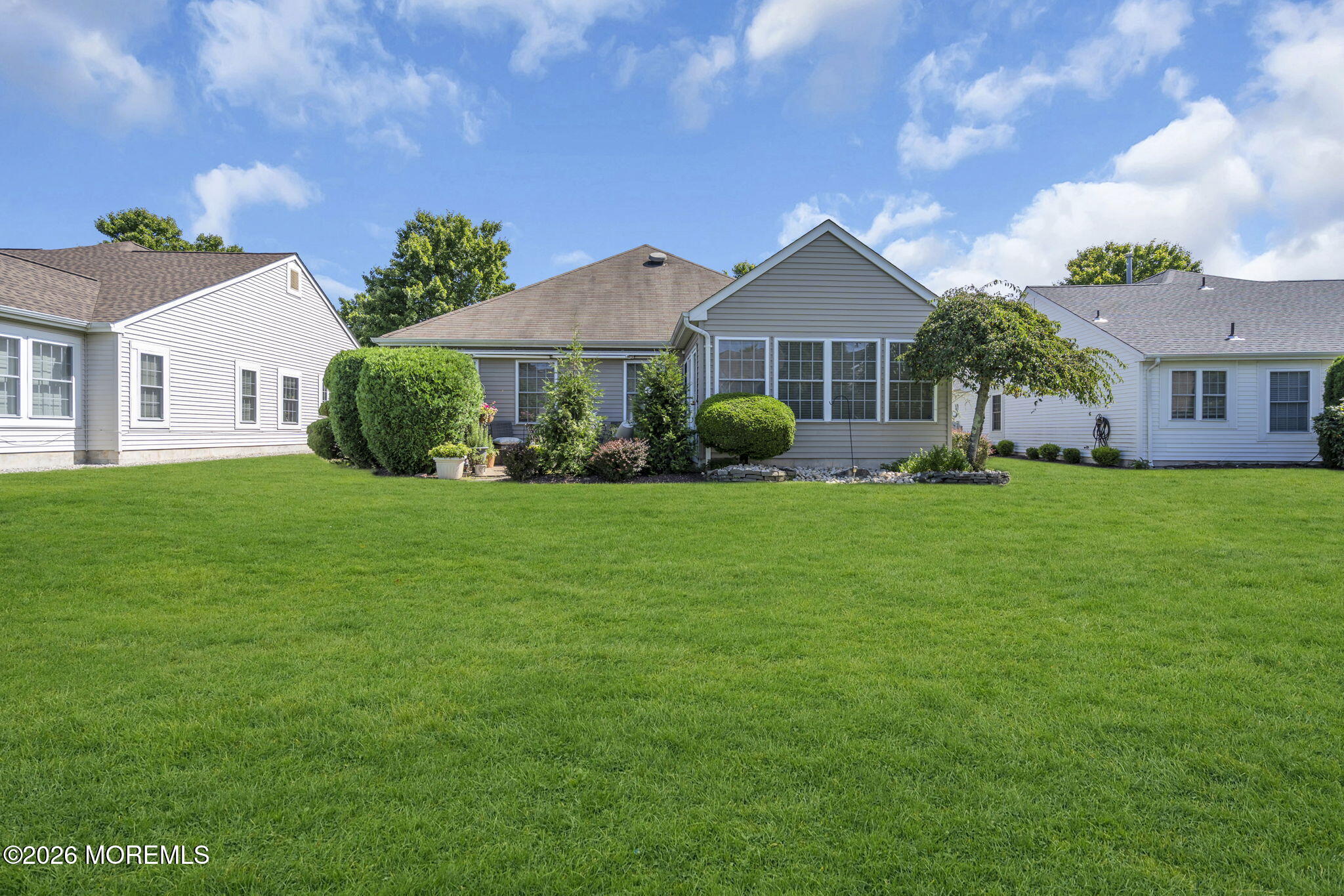 21 Turnberry Place Jackson NJ 08527