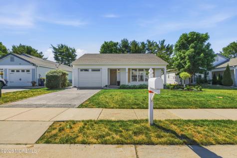 13 Saint Paul Place Manchester NJ 08759