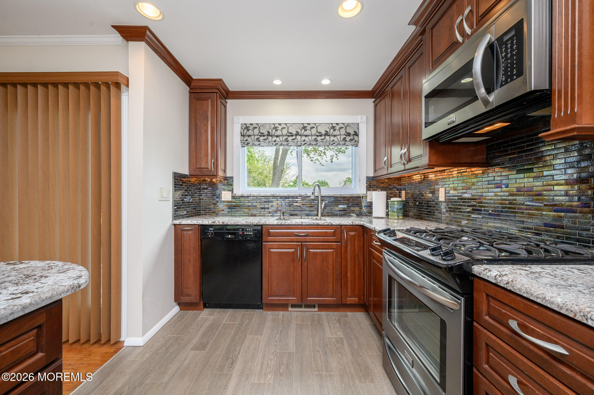 387 Suburban Drive Toms River NJ 08753