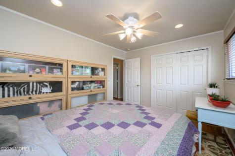 387 Suburban Drive Toms River NJ 08753