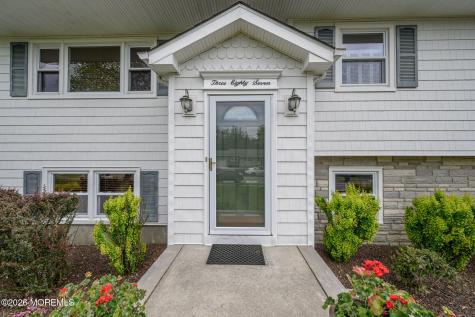 387 Suburban Drive Toms River NJ 08753