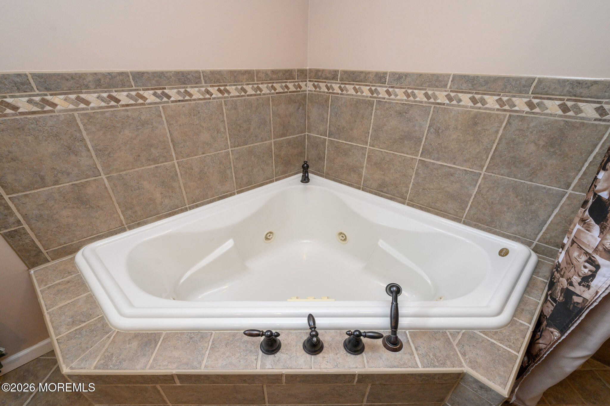 387 Suburban Drive Toms River NJ 08753