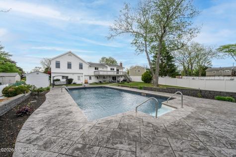 387 Suburban Drive Toms River NJ 08753