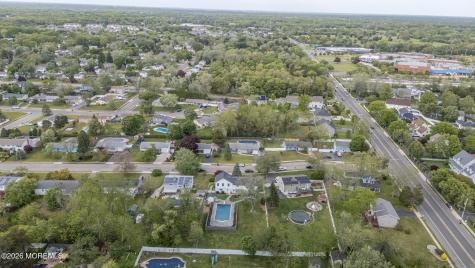 387 Suburban Drive Toms River NJ 08753
