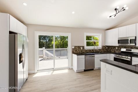 4 Silversmith Court Barnegat NJ 08005