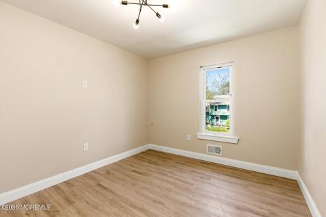 4 Silversmith Court Barnegat NJ 08005