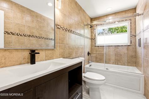 4 Silversmith Court Barnegat NJ 08005