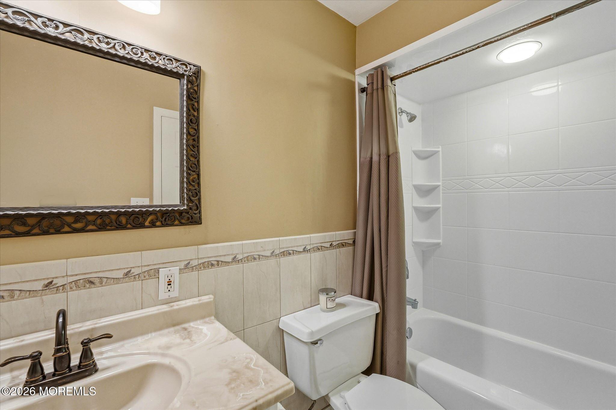 22 Ethan Allen Road Freehold NJ 07728