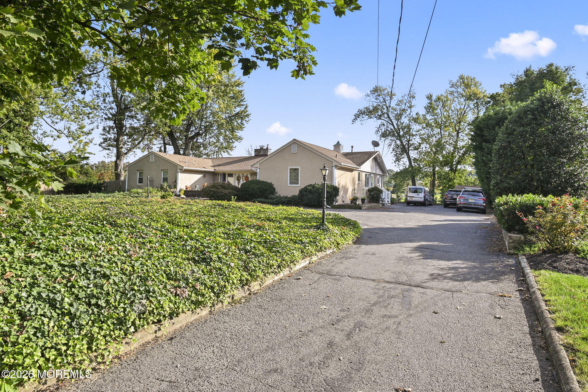 944 Leonardville Road Leonardo NJ 07737