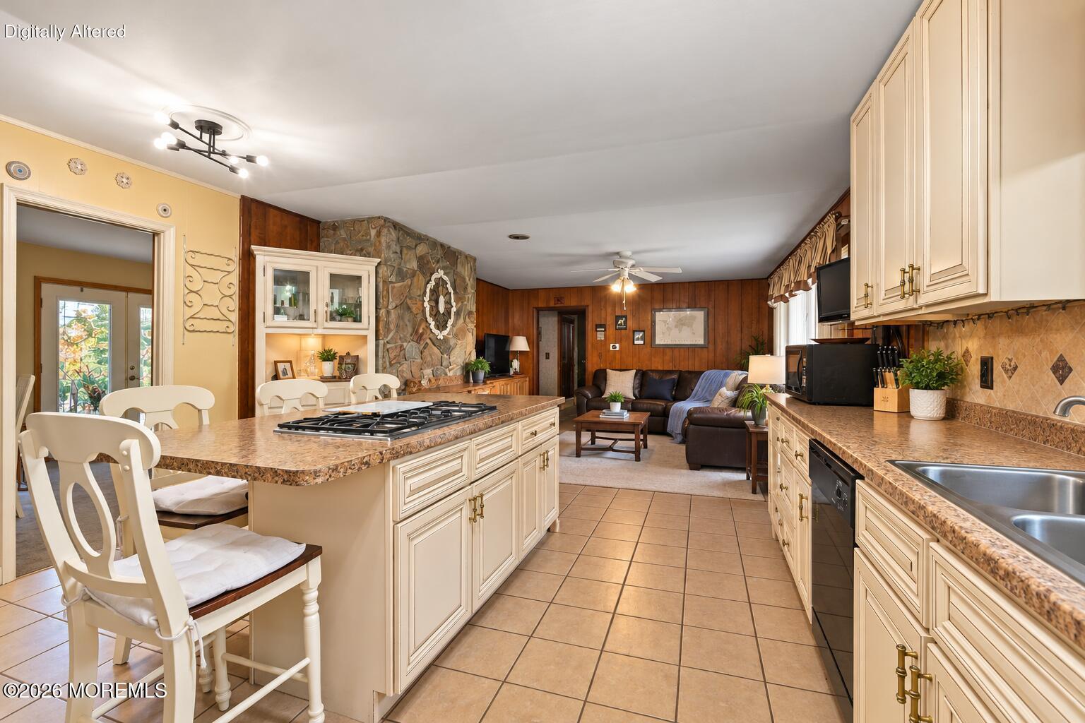 944 Leonardville Road Leonardo NJ 07737