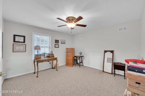 329 Van Dusen Drive Marlboro NJ 07746