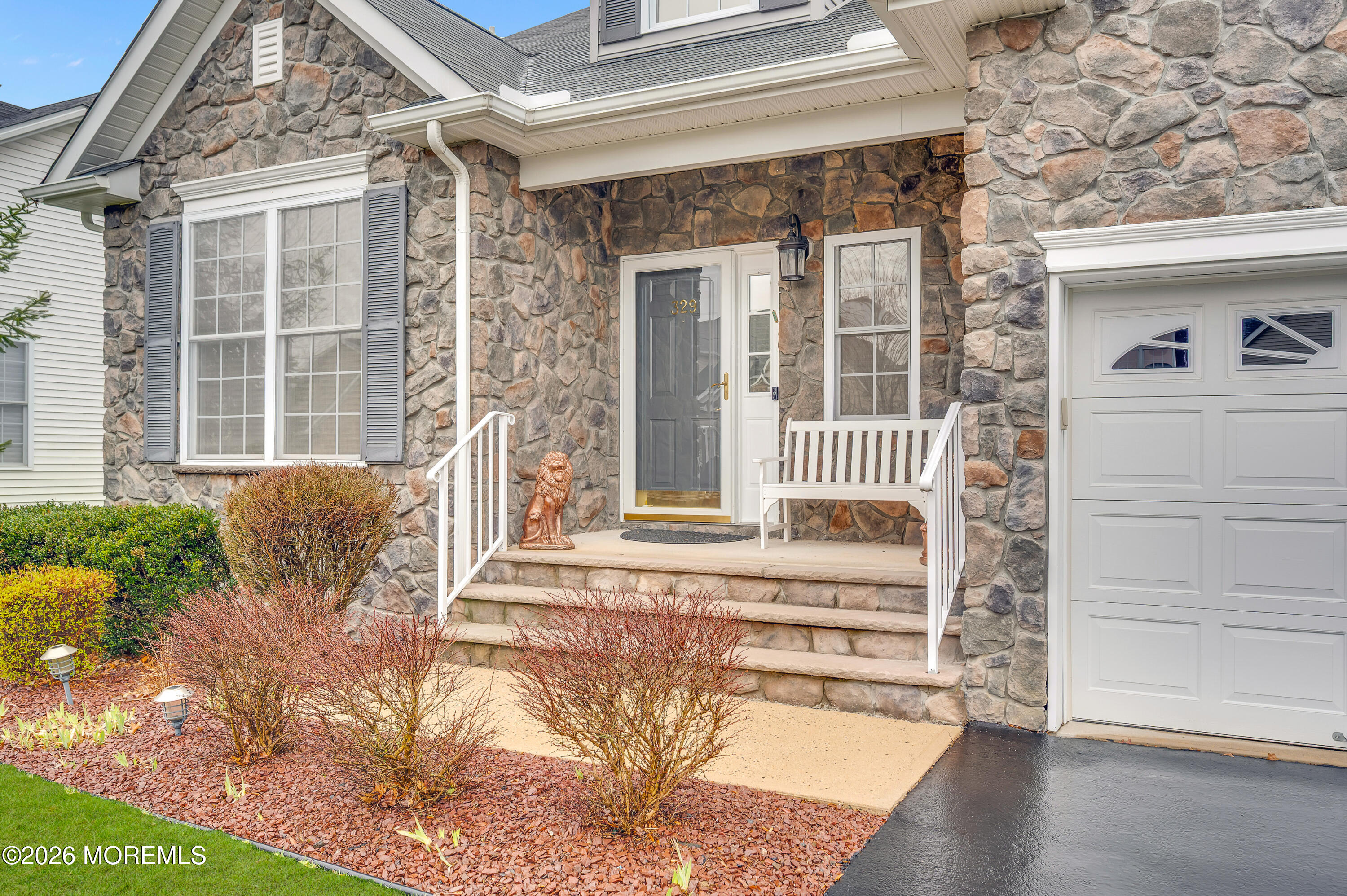 329 Van Dusen Drive Marlboro NJ 07746