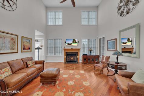 329 Van Dusen Drive Marlboro NJ 07746