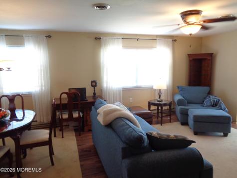 5 B Mohawk Court Whiting NJ 08759