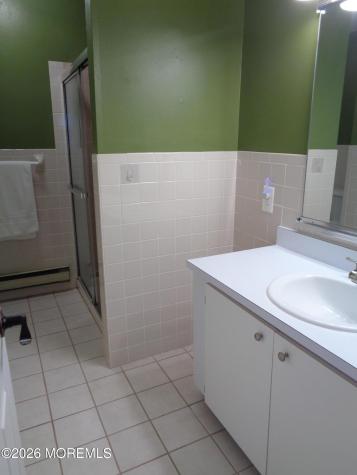 5 B Mohawk Court Whiting NJ 08759