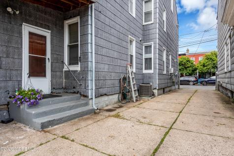 661 2nd Street Trenton NJ 08611