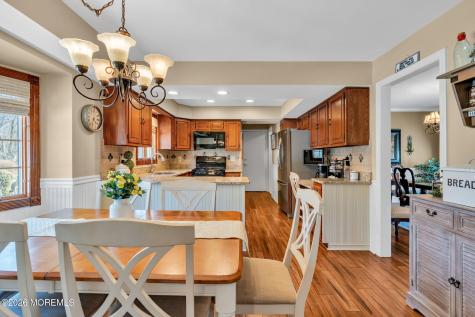 27 Heron Drive Marlboro NJ 07746