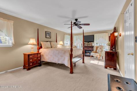 27 Heron Drive Marlboro NJ 07746