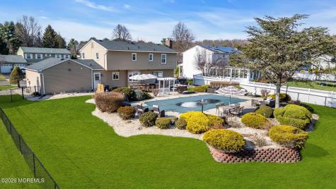 27 Heron Drive Marlboro NJ 07746
