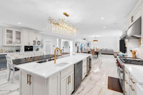 6 Parker Court Millstone NJ 08510