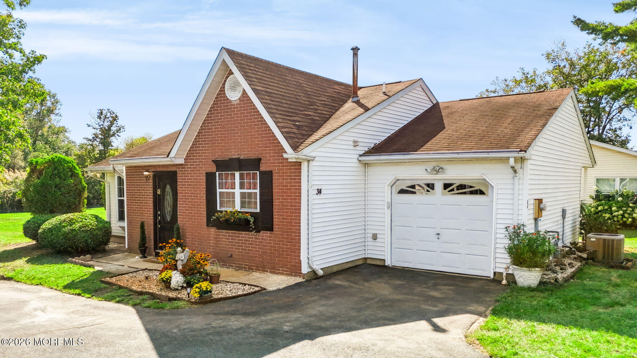 34 Morden Close Freehold NJ 07728