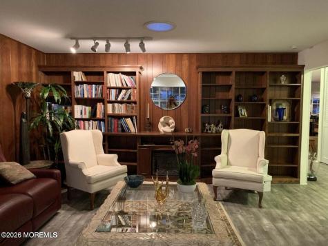 5B Buckingham Drive Lakewood NJ 08701