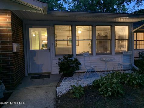 5B Buckingham Drive Lakewood NJ 08701