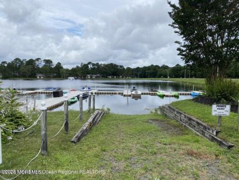 5B Buckingham Drive Lakewood NJ 08701