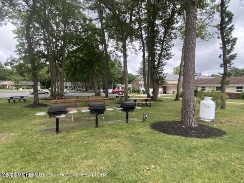 5B Buckingham Drive Lakewood NJ 08701