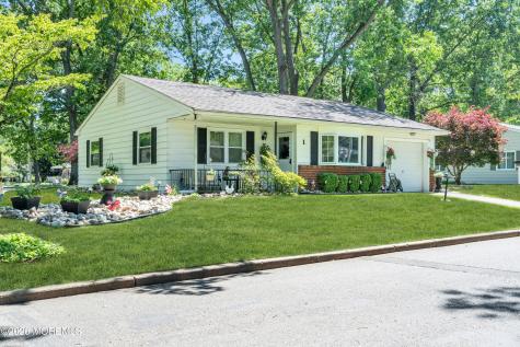 1 N Dakota Avenue Whiting NJ 08759