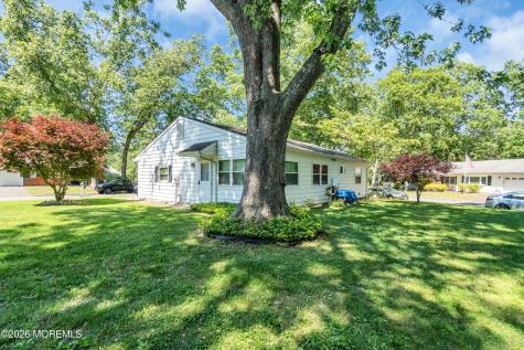 1 N Dakota Avenue Whiting NJ 08759