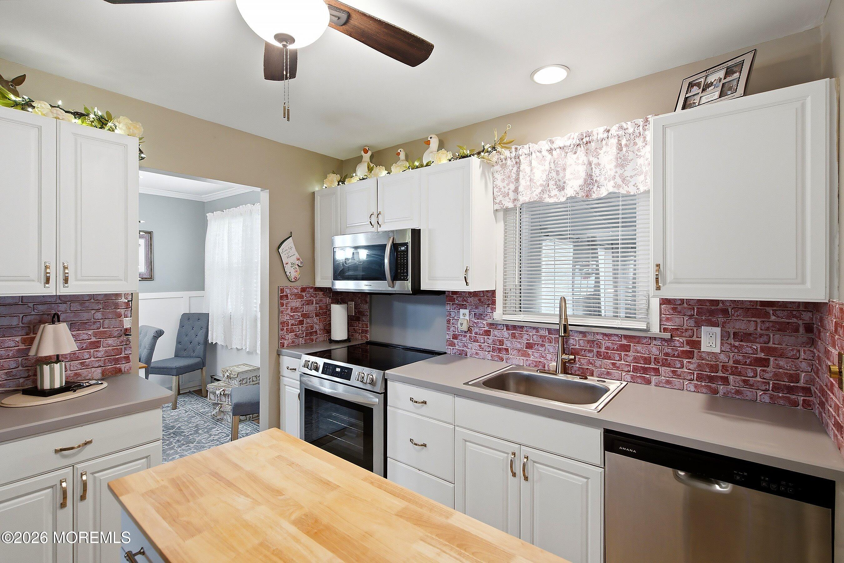 48 Keene Street Whiting NJ 08759